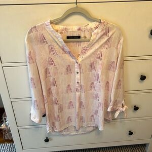 Ivanka Trump pink and white blouse
